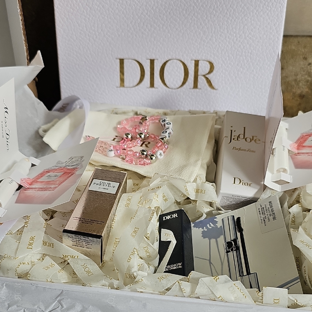Dior Gift Set with Pink Bracelet